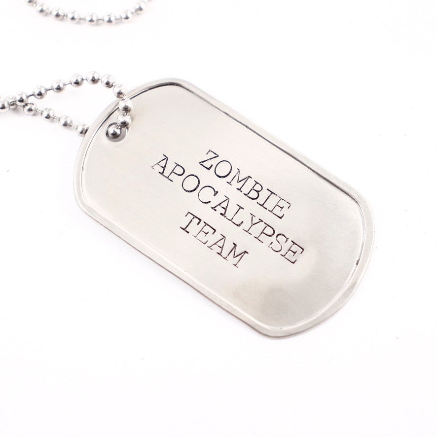 "ZOMBIE APOCALYPSE TEAM" Dog Tag Necklace / keychain